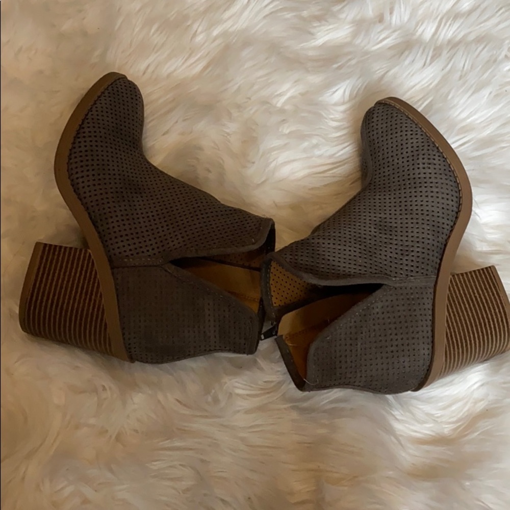 Booties! - Picture 3 of 3